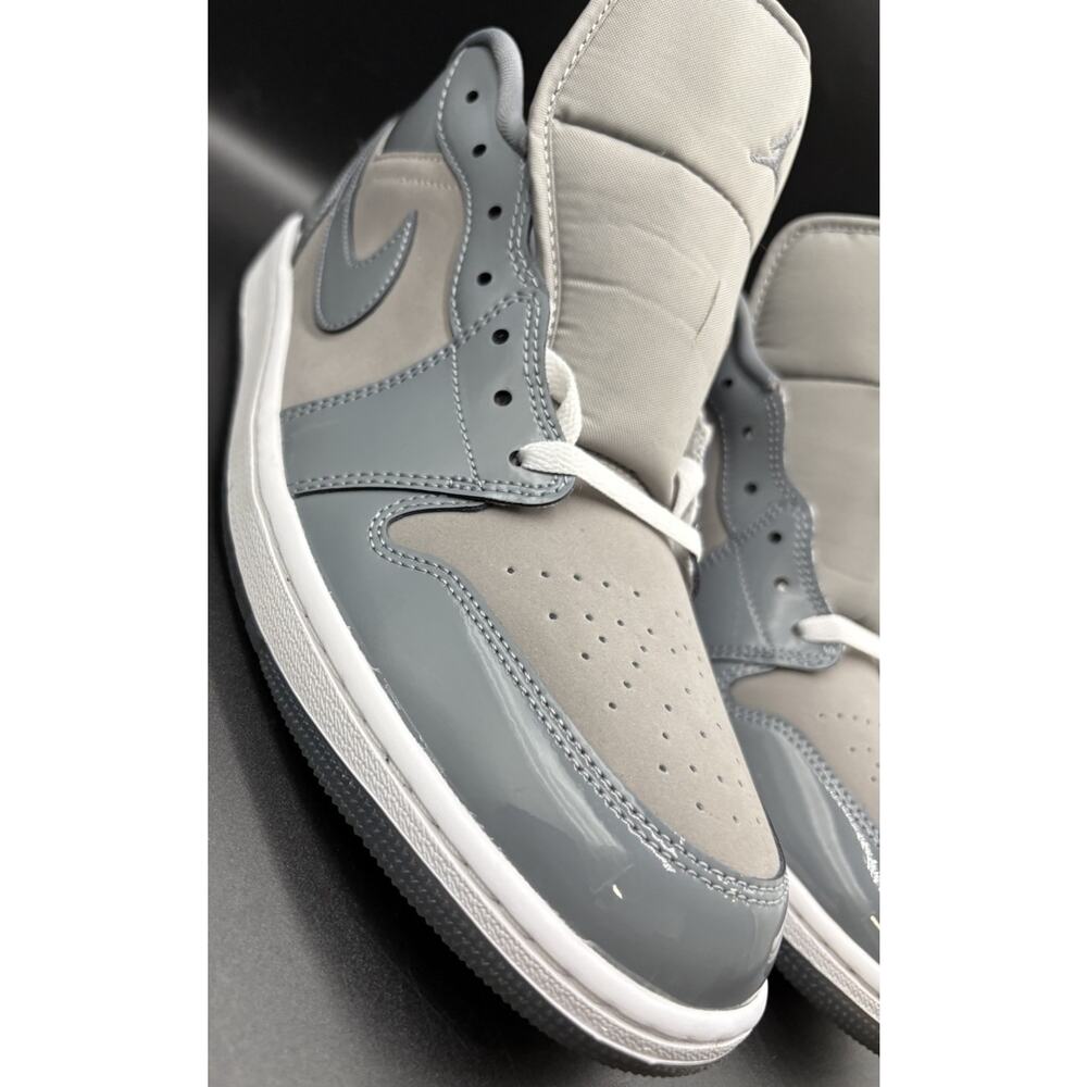 Air Jordan 1 Low SE Men's Sz 13 Medium Grey/Cool Grey-White - Picture 3 of 12